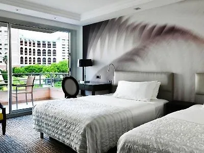 Le Meridien Beach Plaza Monte Carlo Hotel