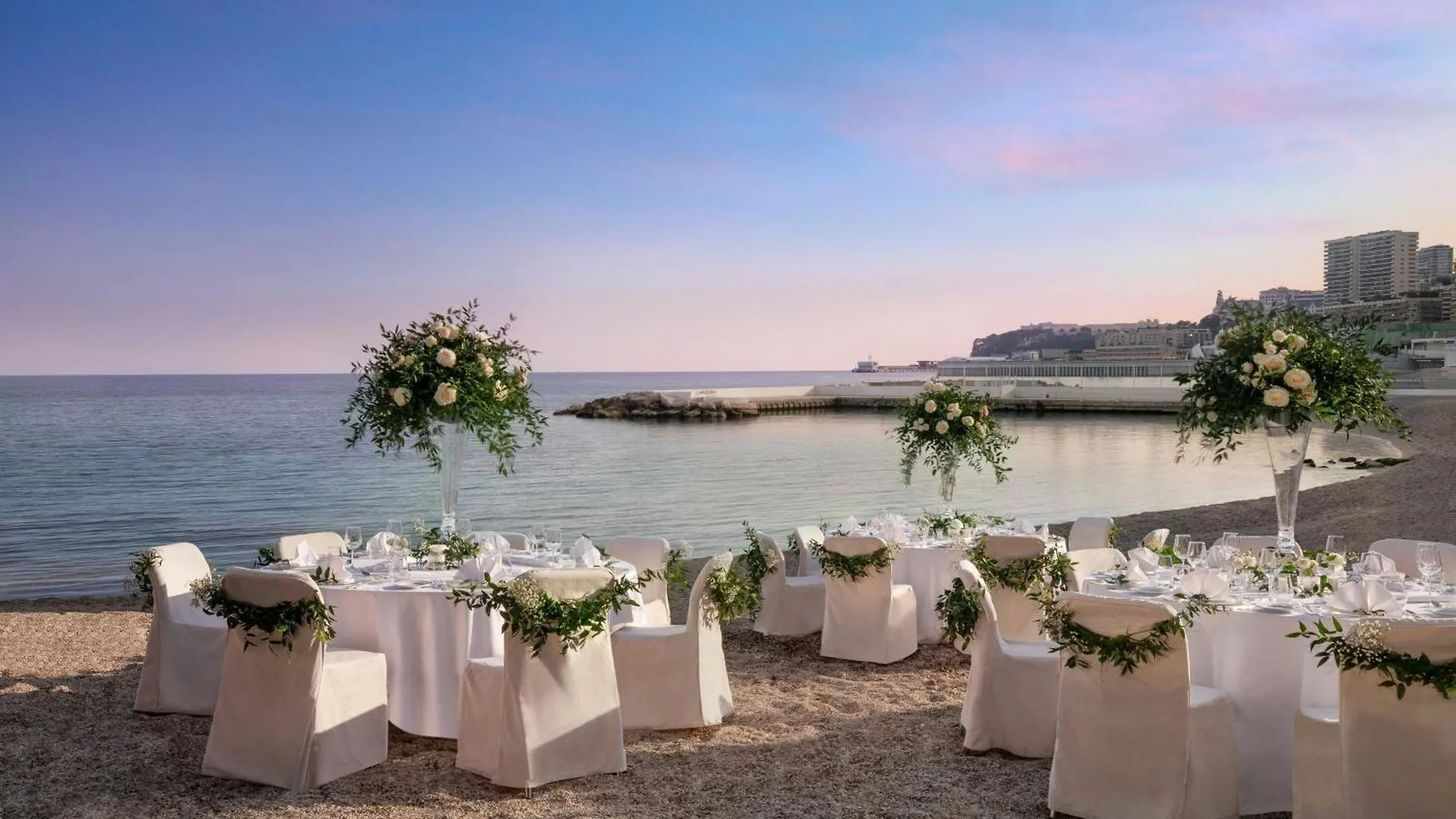Le Meridien Beach Plaza Monte Carlo 4*,