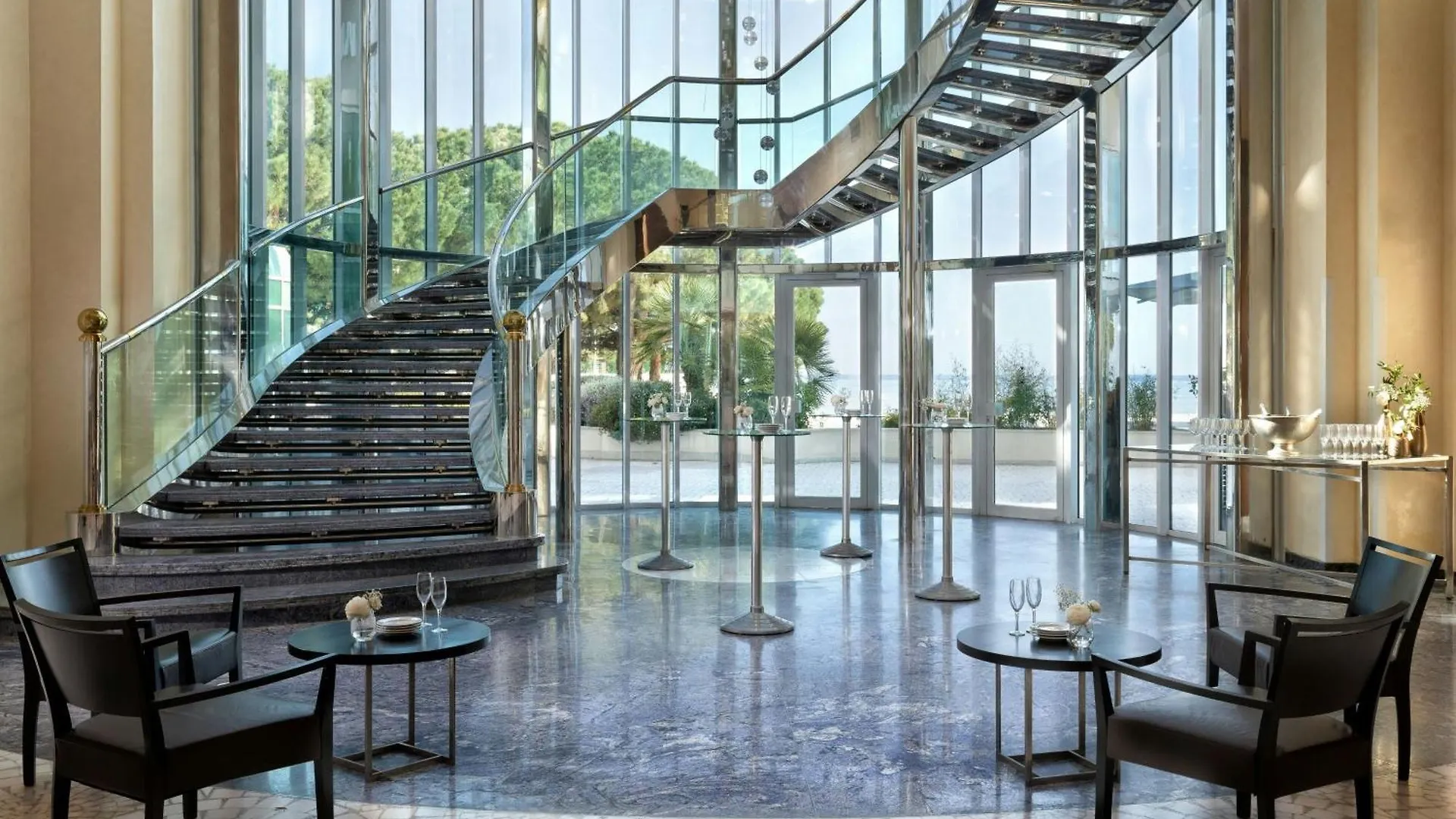 **** Hotel Le Méridien Beach Plaza Monte-Carlo Monaco