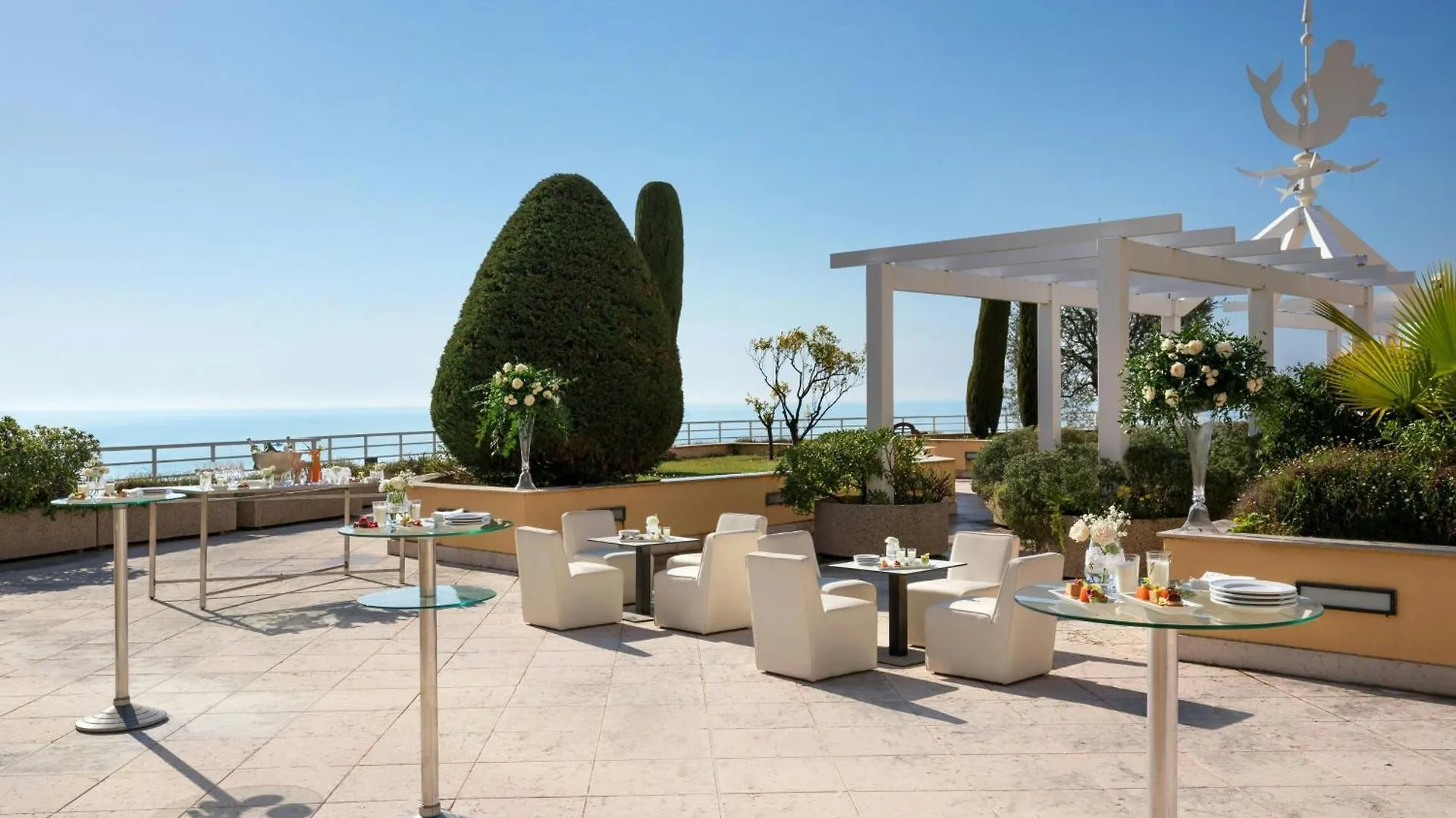 Le Meridien Beach Plaza Monte Carlo 4*,  Monaco